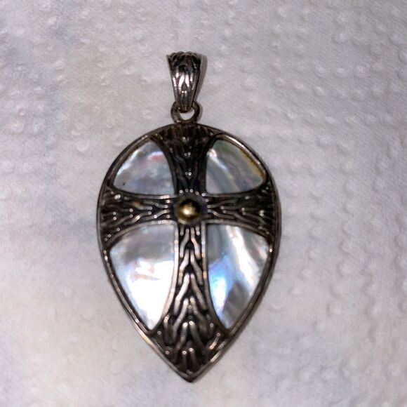 Jewerly   - Picture 1 of 4